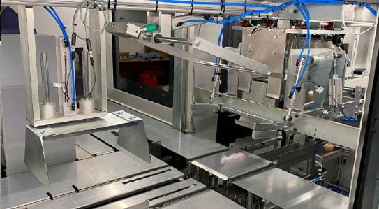 Precise mechanical synchronization via servo motor control