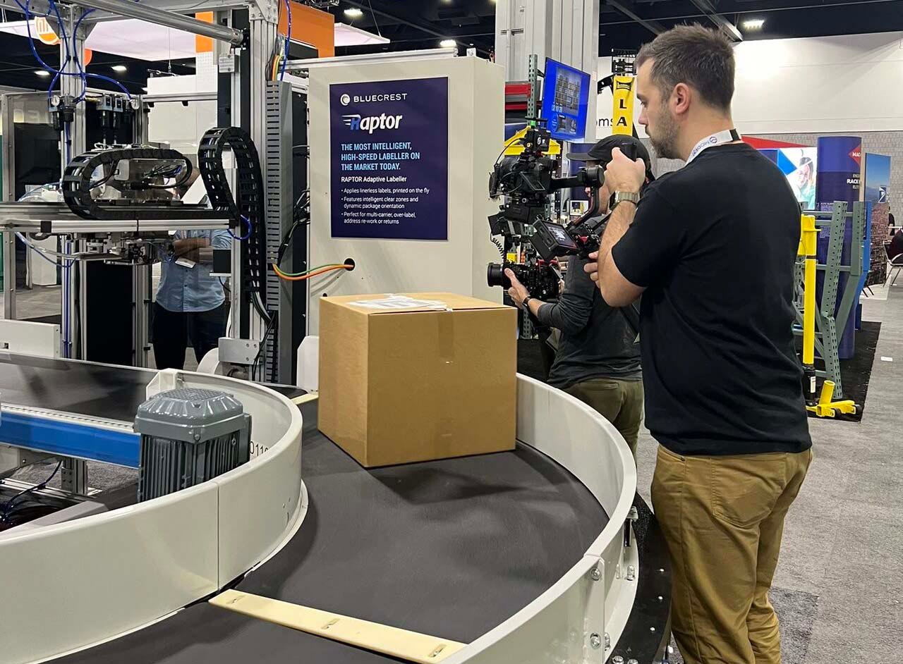 The BlueCrest Raptor print and apply lableing system